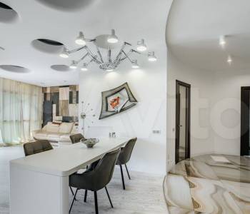 Продается 3-х комнатная квартира, 150 м²