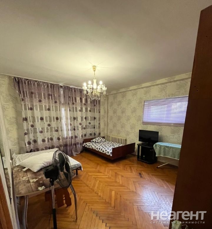 Продается 2-х комнатная квартира, 61 м²