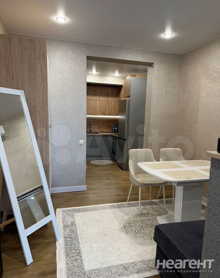 Продается 1-комнатная квартира, 38 м²