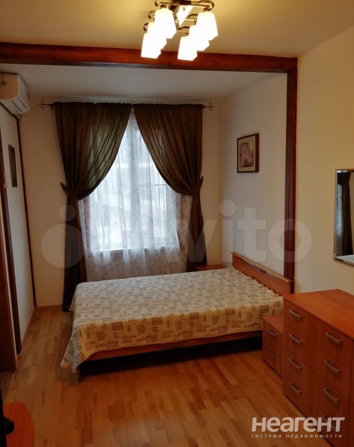 Сдается 1-комнатная квартира, 35 м²