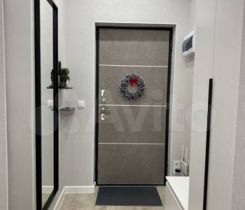 Продается 1-комнатная квартира, 37 м²