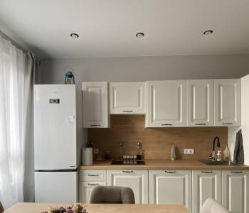 Продается 1-комнатная квартира, 37 м²