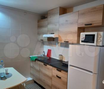 Продается 1-комнатная квартира, 32 м²