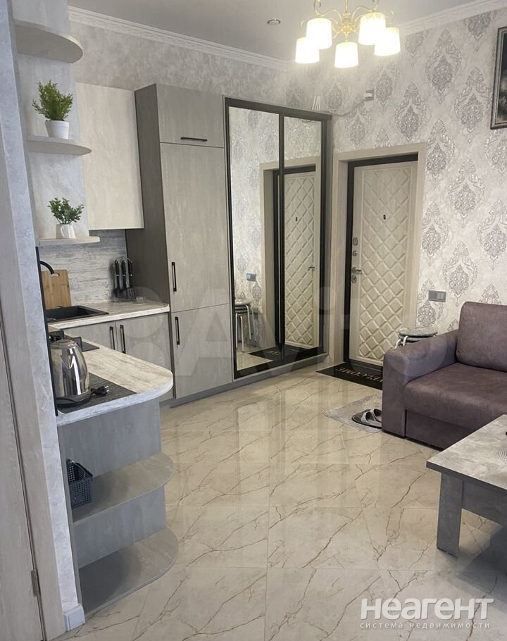 Продается 1-комнатная квартира, 38,5 м²