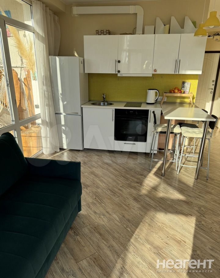 Продается 1-комнатная квартира, 27 м²