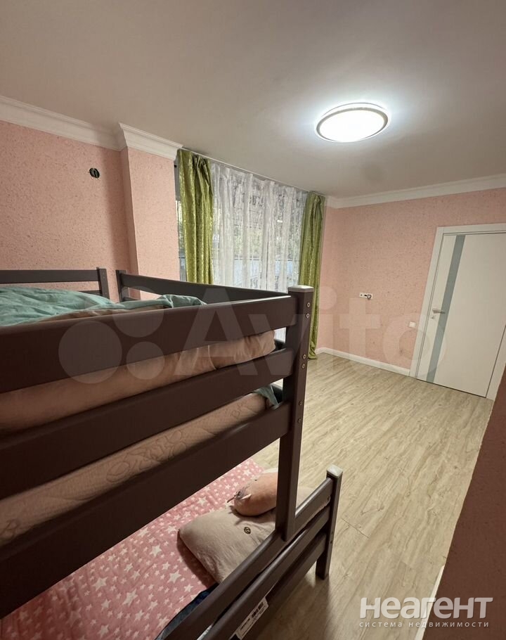 Продается 3-х комнатная квартира, 72 м²