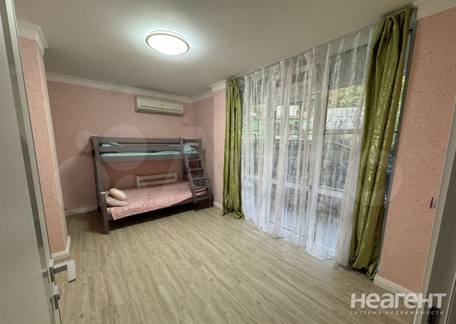 Продается 3-х комнатная квартира, 72 м²