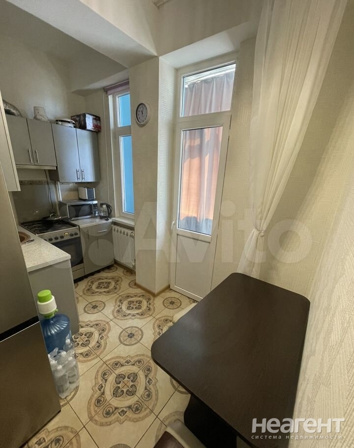 Продается 1-комнатная квартира, 30 м²