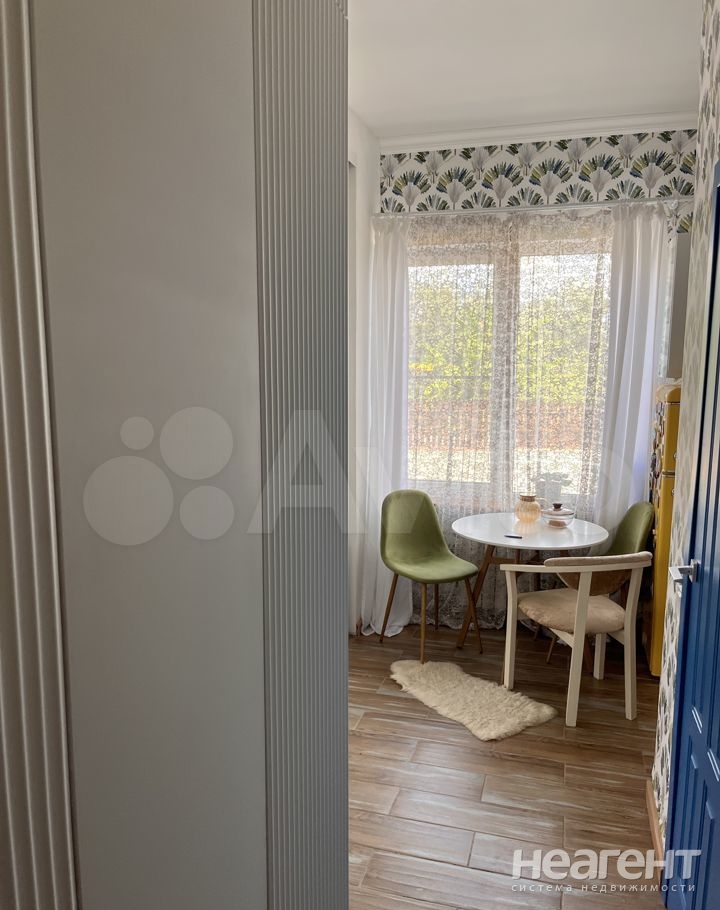 Продается 1-комнатная квартира, 36,5 м²