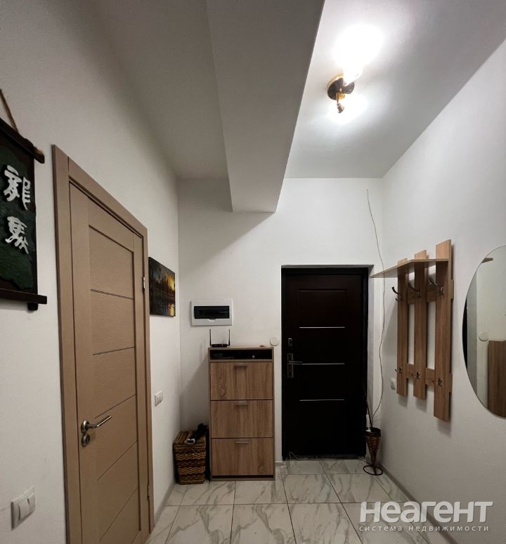 Сдается 1-комнатная квартира, 35 м²