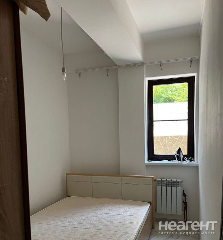 Сдается 1-комнатная квартира, 35 м²