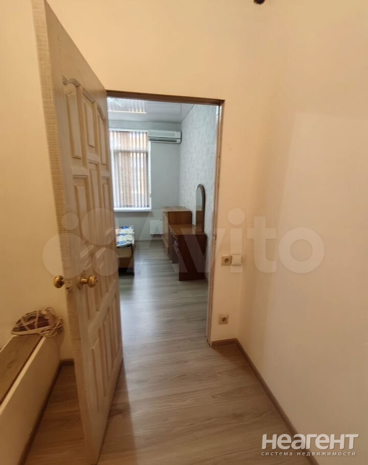 Продается 3-х комнатная квартира, 63 м²