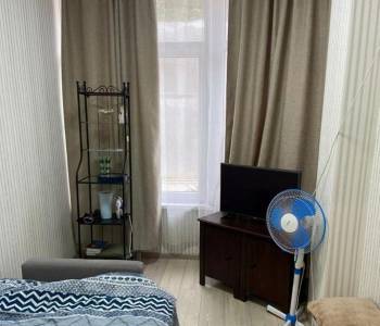 Продается 1-комнатная квартира, 27,3 м²