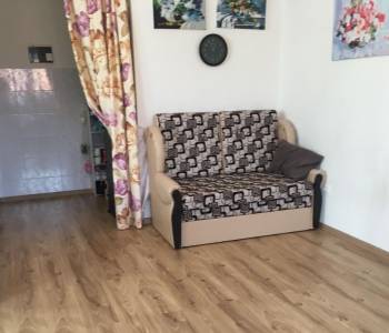 Продается 1-комнатная квартира, 42 м²