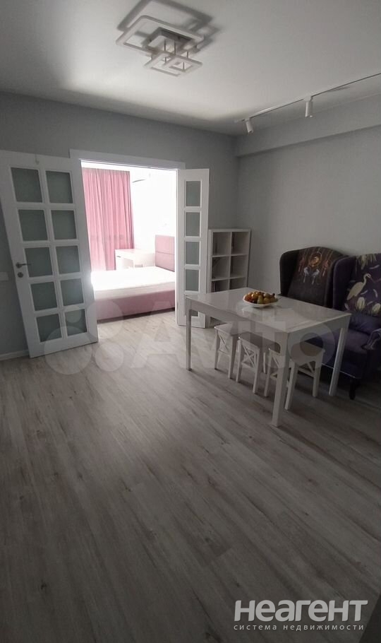 Продается 3-х комнатная квартира, 57 м²