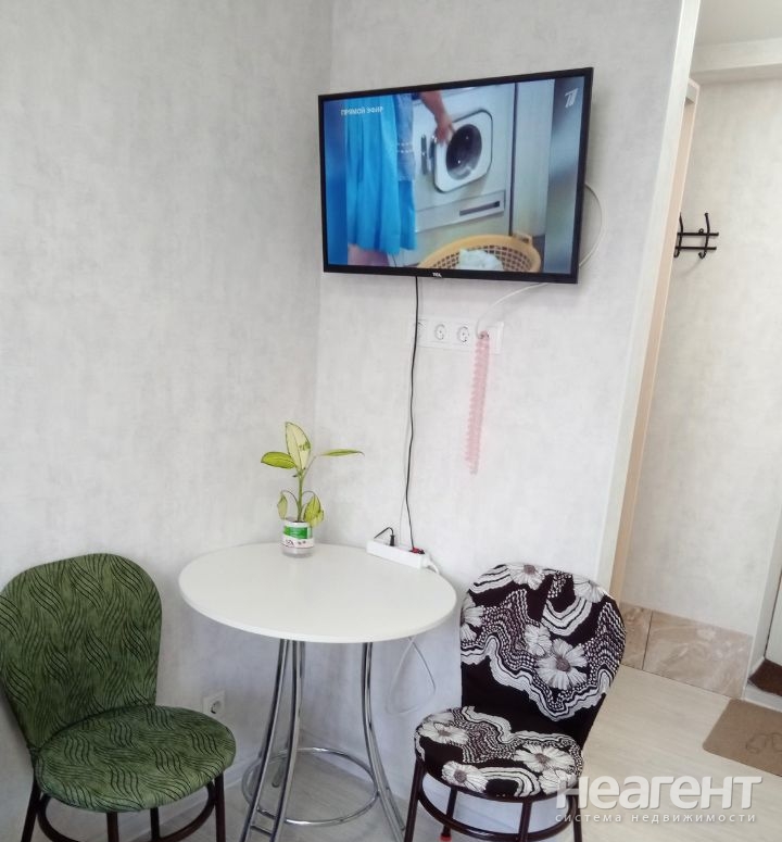 Продается 1-комнатная квартира, 18 м²