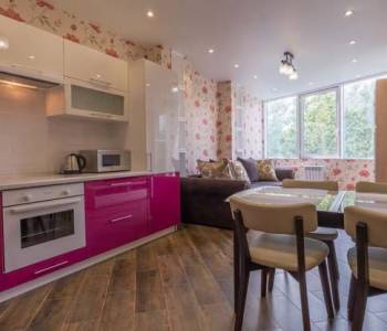 Продается Многокомнатная квартира, 79 м²