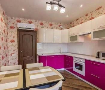 Продается Многокомнатная квартира, 79 м²