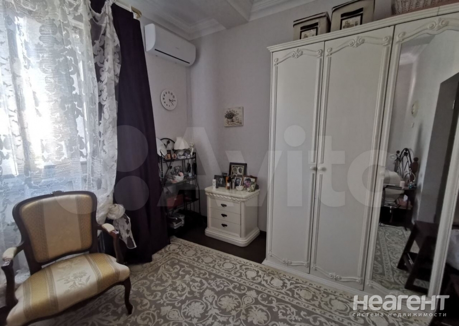 Продается 2-х комнатная квартира, 60 м²