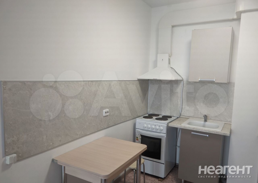 Продается 1-комнатная квартира, 28,3 м²