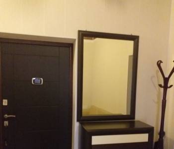 Продается 2-х комнатная квартира, 90 м²