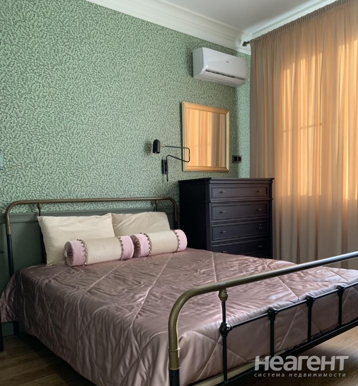 Сдается 2-х комнатная квартира, 55 м²