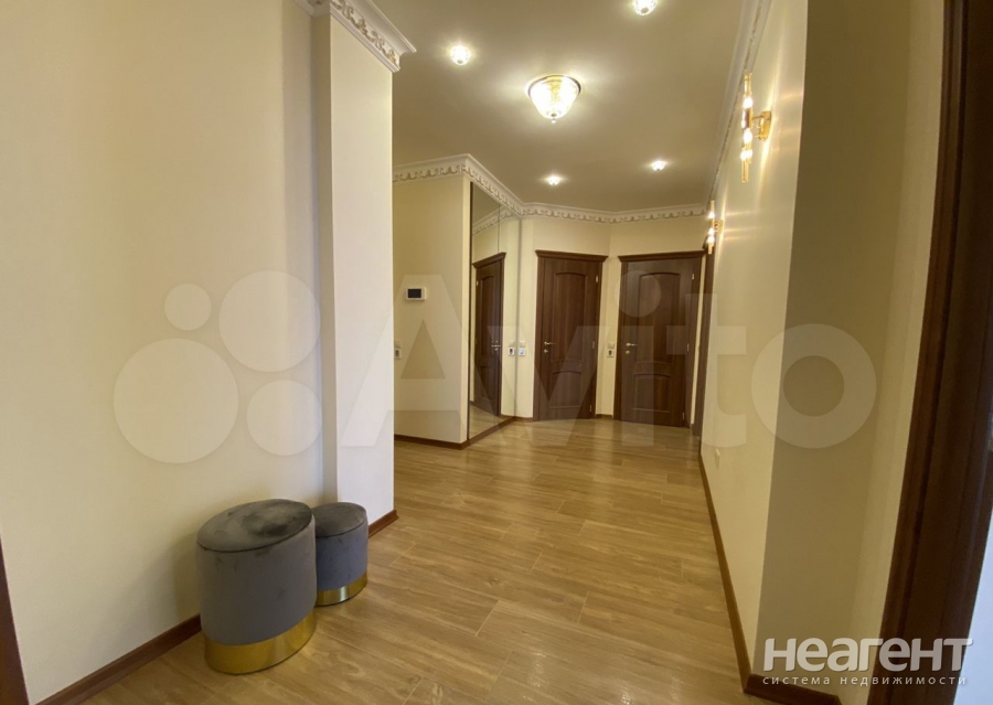 Сдается Многокомнатная квартира, 99,5 м²