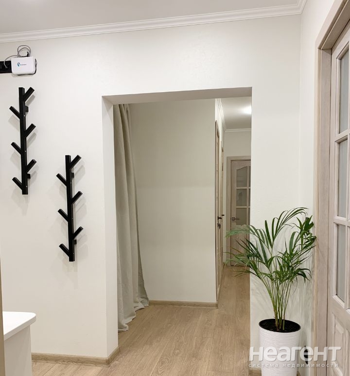 Сдается 2-х комнатная квартира, 64 м²