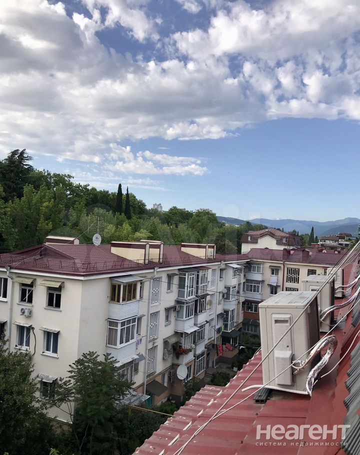 Продается 1-комнатная квартира, 48 м²