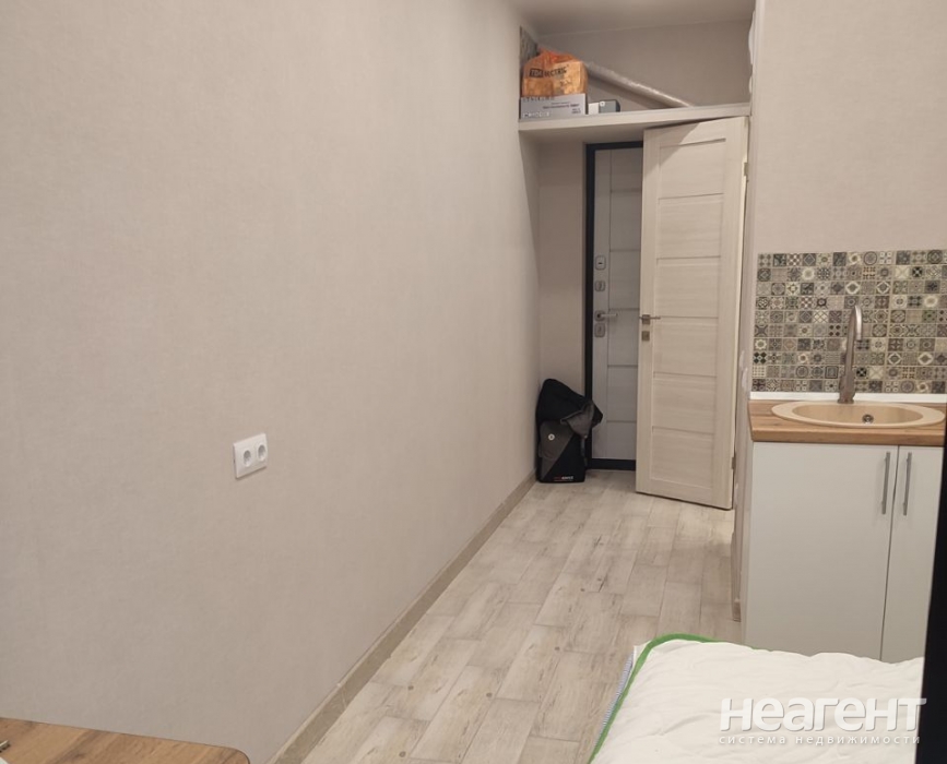 Сдается 1-комнатная квартира, 18 м²