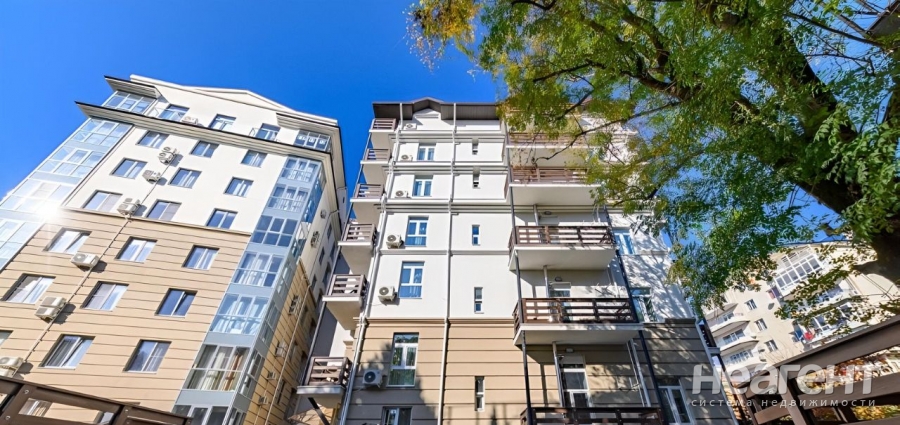 Продается 2-х комнатная квартира, 61 м²