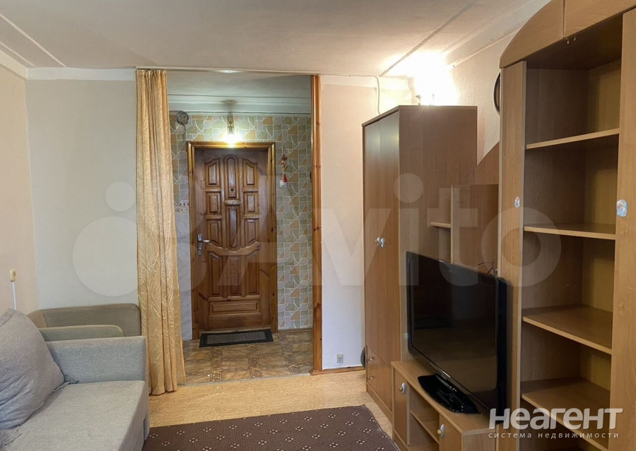 Продается 1-комнатная квартира, 17,8 м²