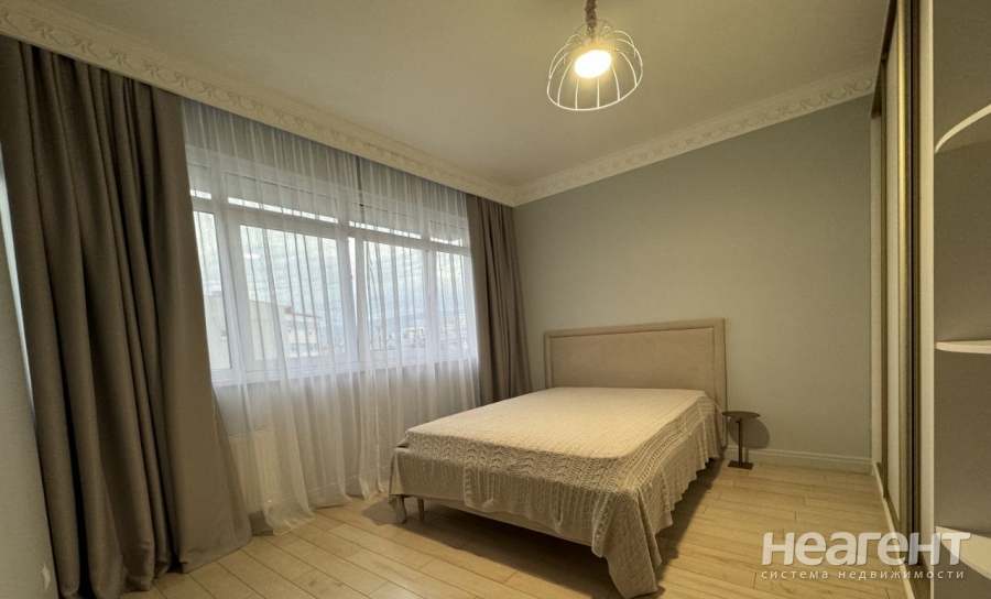 Продается 3-х комнатная квартира, 100 м²