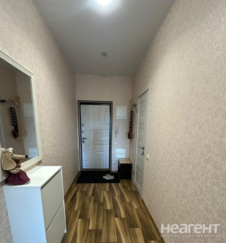 Продается 1-комнатная квартира, 40 м²