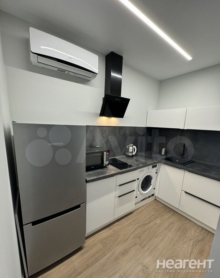 Сдается 1-комнатная квартира, 40 м²