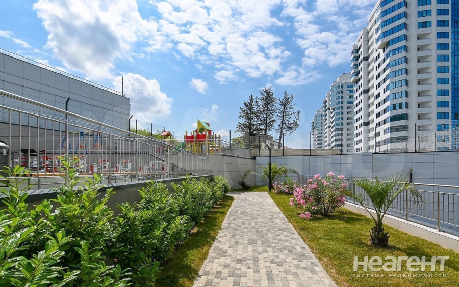 Продается 1-комнатная квартира, 30,4 м²