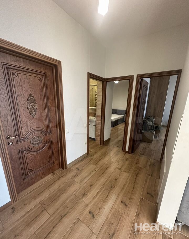 Сдается 2-х комнатная квартира, 64 м²