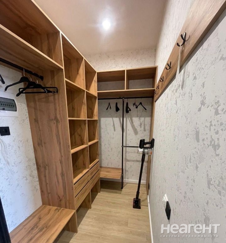 Сдается 1-комнатная квартира, 37 м²