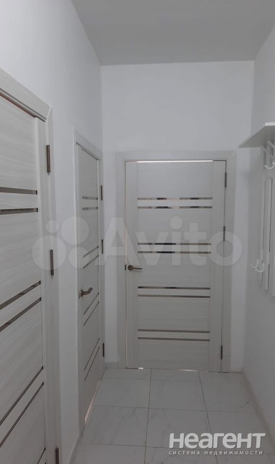 Продается 1-комнатная квартира, 36 м²