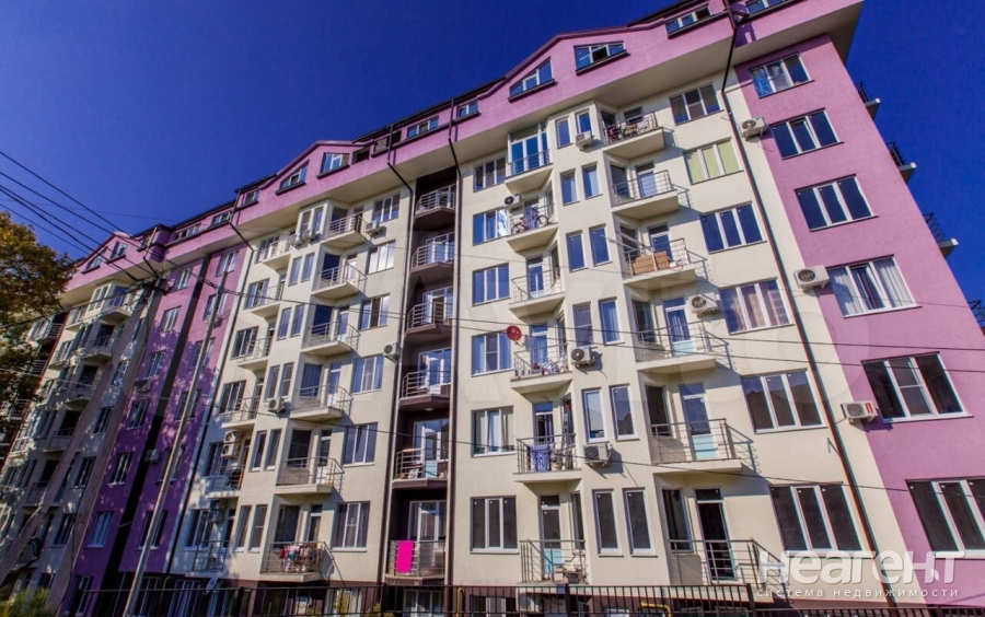 Продается 1-комнатная квартира, 36 м²