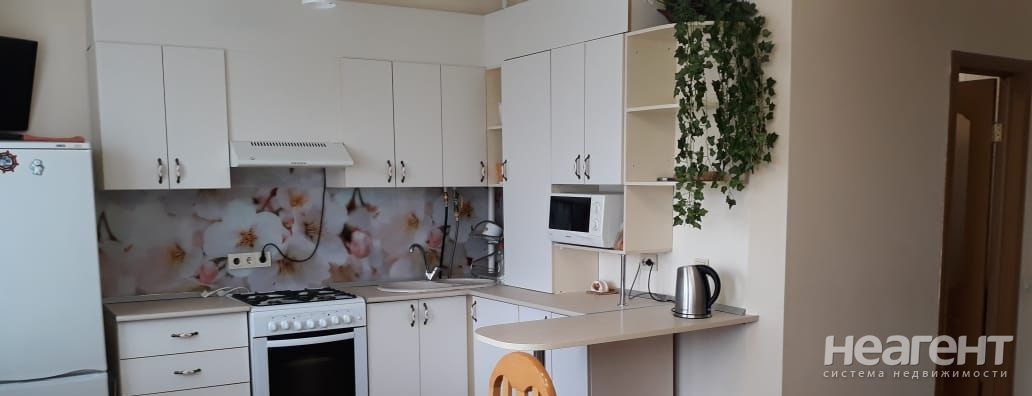 Продается 1-комнатная квартира, 36,1 м²