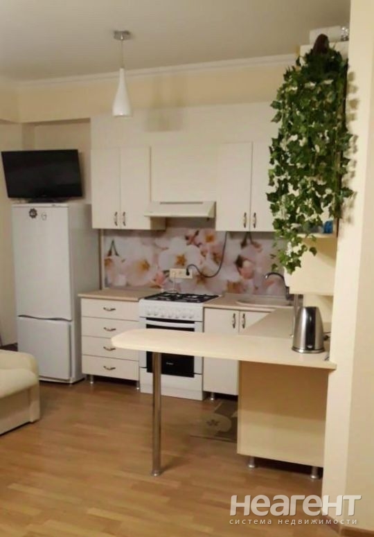 Продается 1-комнатная квартира, 36,1 м²