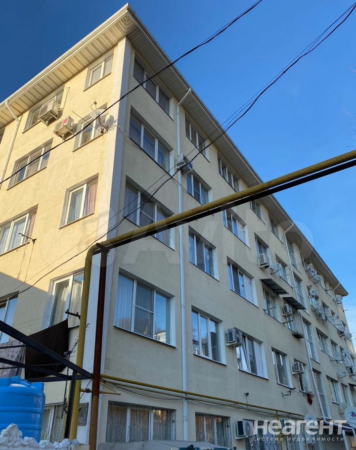 Продается 1-комнатная квартира, 36 м²