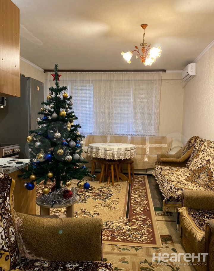 Продается 1-комнатная квартира, 36 м²