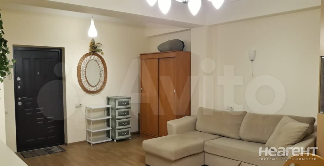 Продается 1-комнатная квартира, 36,1 м²