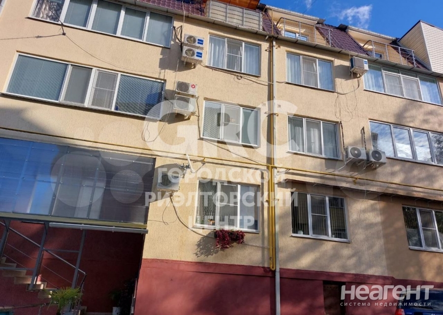 Продается 1-комнатная квартира, 44,4 м²