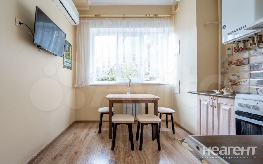 Продается 2-х комнатная квартира, 56 м²