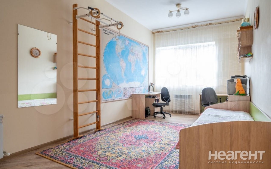 Продается 2-х комнатная квартира, 56 м²