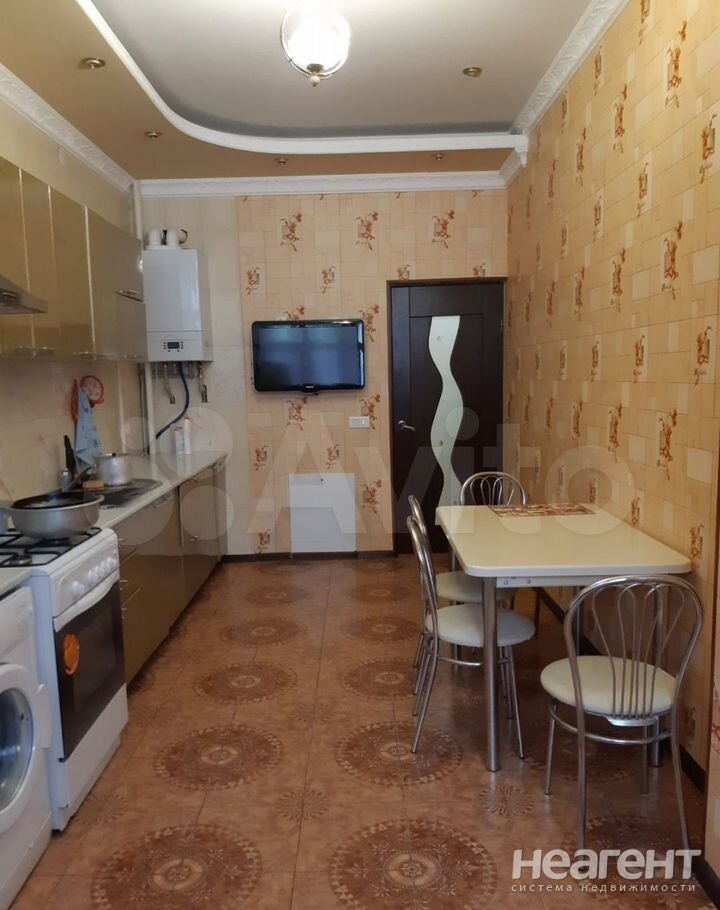 Продается 1-комнатная квартира, 46,3 м²