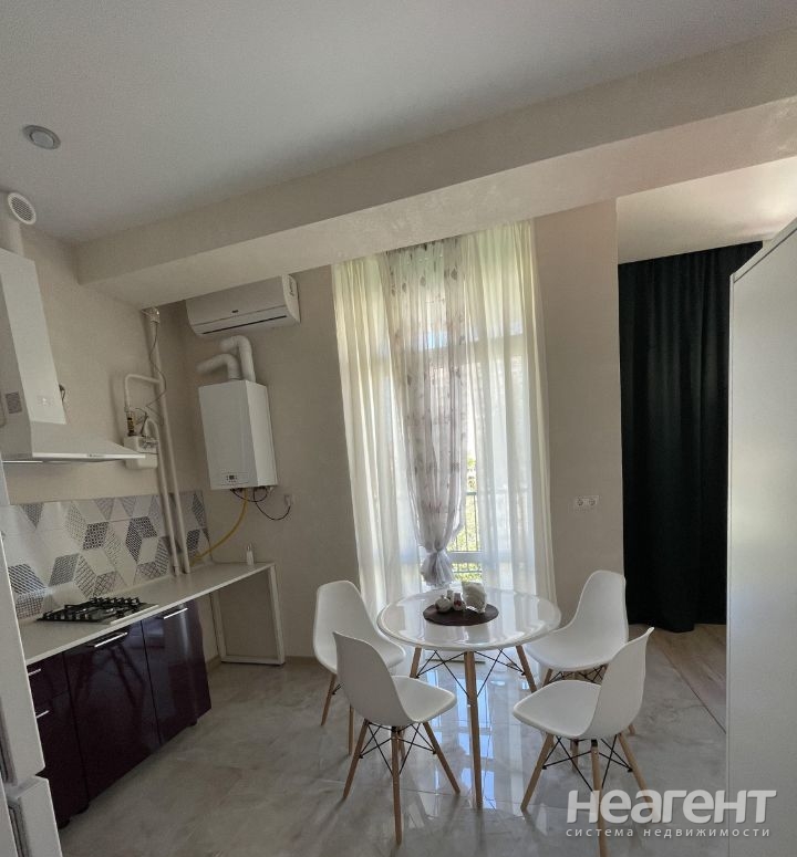 Сдается 2-х комнатная квартира, 40 м²